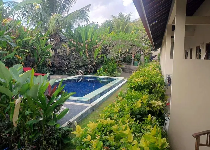 Made 02 Balangan, Homestay, Villas, & Warung Made02 Casa de hóspedes